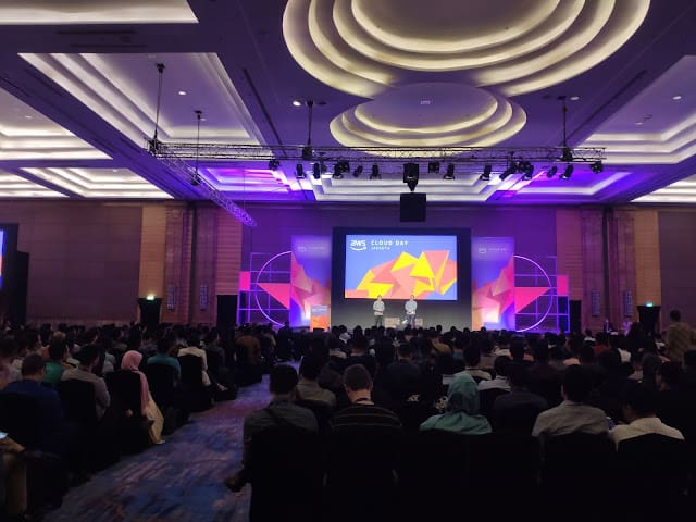 Program AWS Cloud untuk Meningkatkan SDM Masyarakat Digital